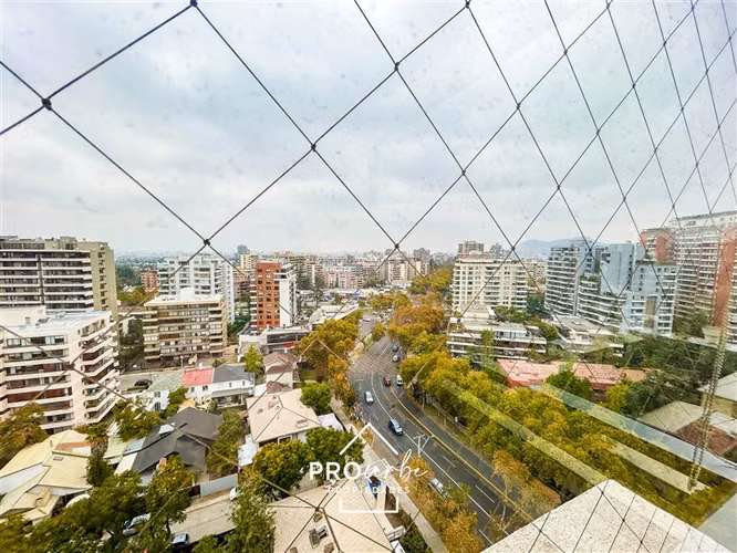 Departamento en venta de 3 dorm. y 3 baños en Las Condes