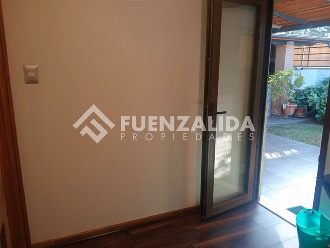 Venta de casa en Conchalí, 3 dormitorios, 2 baños