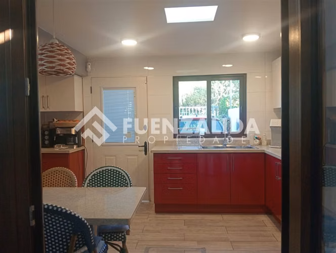 Venta de casa en Conchalí, 3 dormitorios, 2 baños