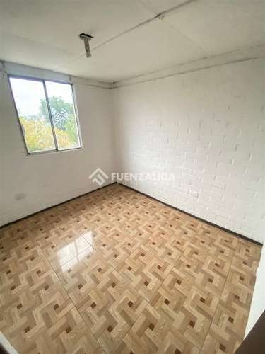 Departamento en venta de 3 dorm. 1 baño en Maipú