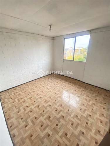 Departamento en venta de 3 dorm. 1 baño en Maipú