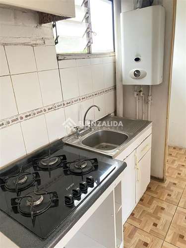 Departamento en venta de 3 dorm. 1 baño en Maipú