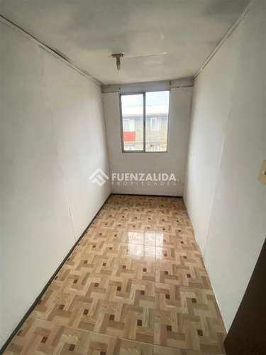 Departamento en venta de 3 dorm. 1 baño en Maipú