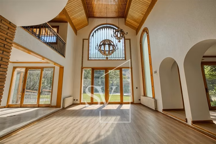 Espectacular casa, Amplia, 615 m2 construidos en 2000m2 - Imagen 7