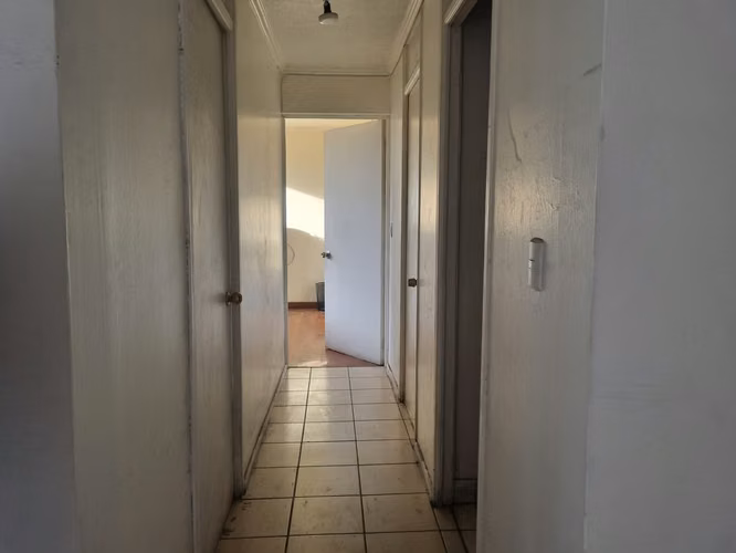 VENDO DEPTO para remodelar|10 DE JULIO|2 dorm 1 Baño 1 est 1 bod - Imagen 3