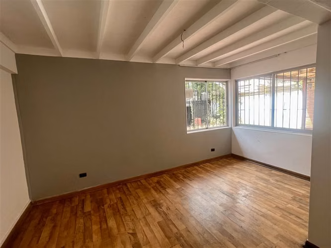 Casa en venta de 4 dorm. en Vitacura - Imagen 5