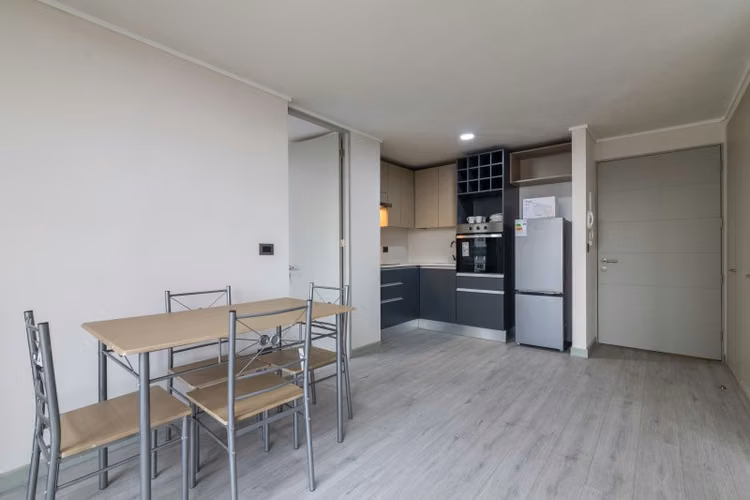 DPTO 2 HAB Y 2 BAÑOS,  VICUÑA MACKENNA 3557