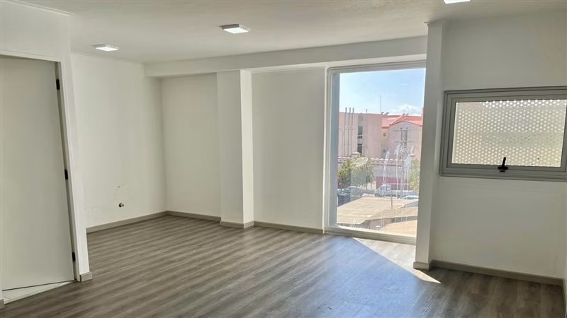 Oficina 31 m2 en Estratégica Zona / Amunátegui - CDT
