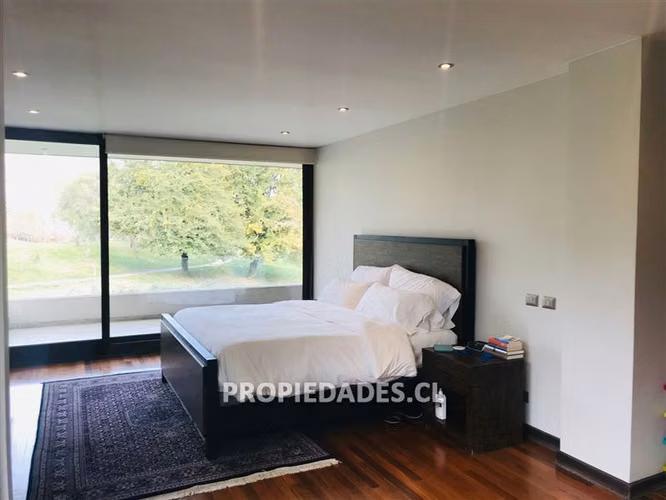 Casa en condominio en Venta en Lo Barnechea