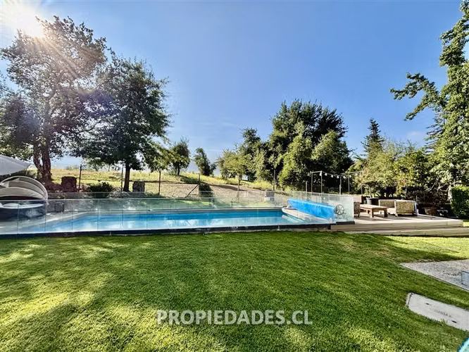 Casa en condominio en Venta en Lo Barnechea