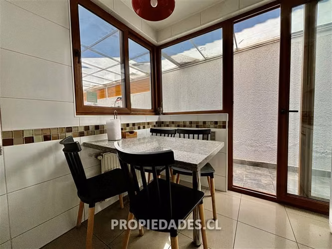 Casa en condominio en Venta en Peñalolén