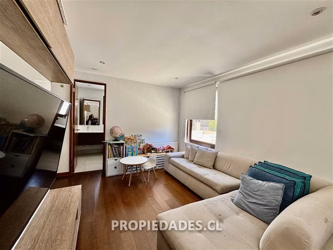 Casa en condominio en Venta en Lo Barnechea