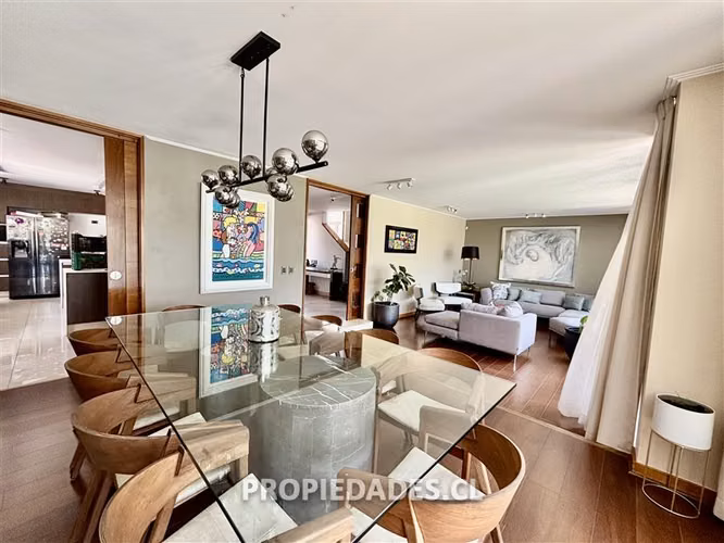 Casa en condominio en Venta en Lo Barnechea