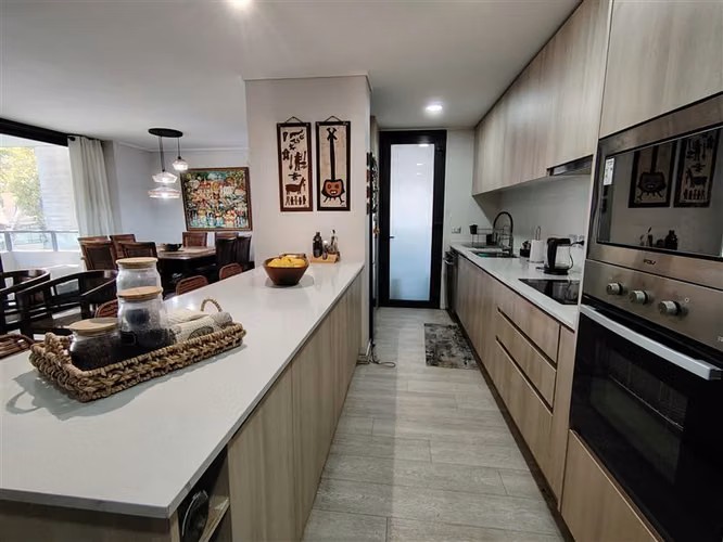 Departamento en venta con Terraza panorámica privada.