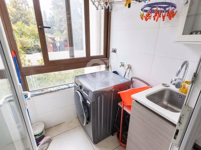 3D/2B + Hobby Room | 128m² | La Dehesa, Av. El Tranque