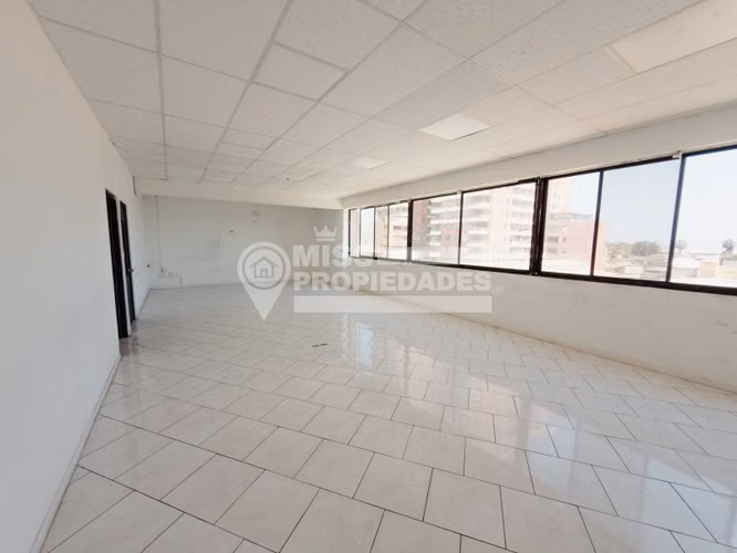 ARRIENDO | 4° PISO CORPORATIVO EN EDIFICIO MATTA