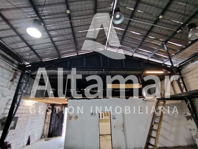 LOCAL COMERCIAL Juan Agustin Alcalde