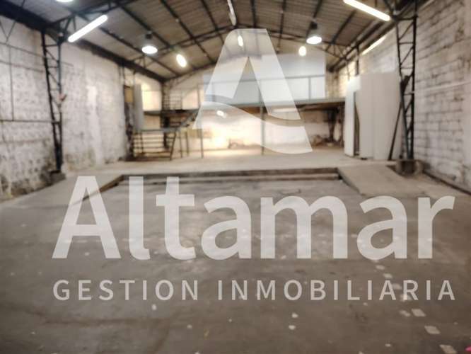 LOCAL COMERCIAL Juan Agustin Alcalde