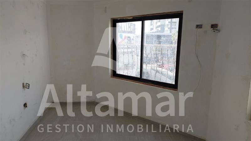 LOCAL COMERCIAL Aldunate esquina Las Heras