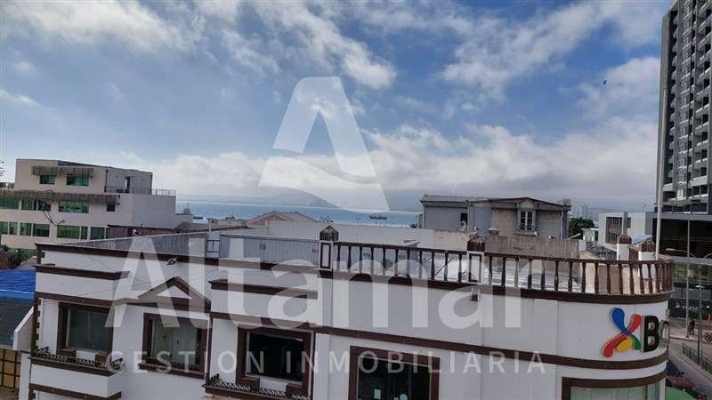 LOCAL COMERCIAL Aldunate esquina Las Heras