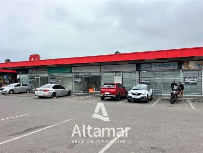 LOCAL COMERCIAL Unimarc Regimiento Arica