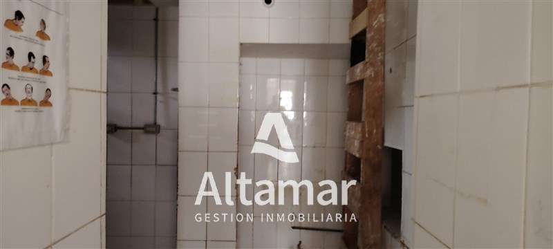 LOCAL COMERCIAL Aldunate frente a plaza de Armas de Coquimbo