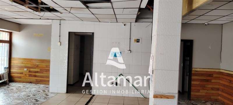 LOCAL COMERCIAL Aldunate frente a plaza de Armas de Coquimbo
