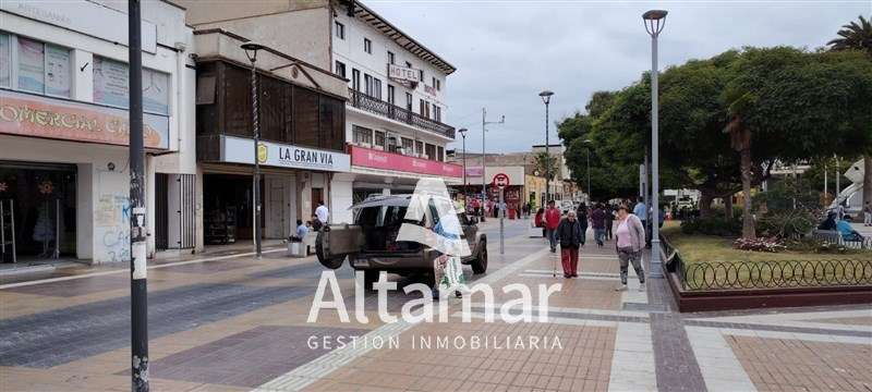 LOCAL COMERCIAL Aldunate frente a plaza de Armas de Coquimbo