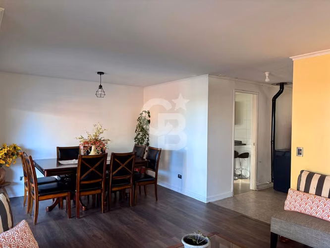 Preciosa casa a pasos de colegios, ubicación estratégica