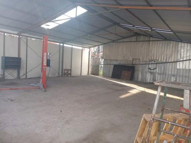 ARRIENDO GALPON EN CHICUREO COMUNA DE COLINA