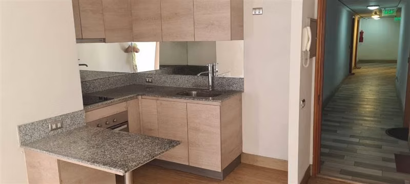 arriendo depto 1D1B1E, O. Oriente, Metro Las Torres, Macul - Imagen 2