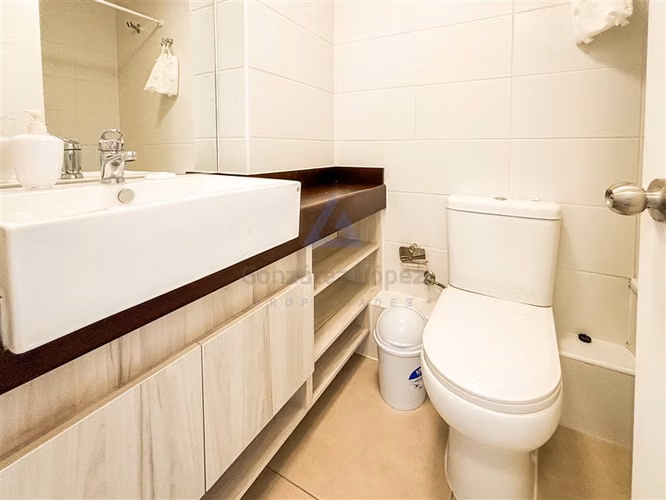 Arriendo depto amoblado 2D2B Costa Marina I, Peñuelas