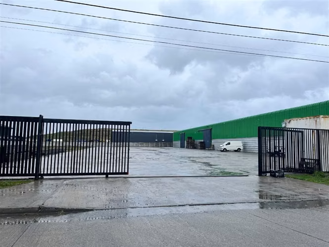 Local Comercial en arriendo en Puerto Montt