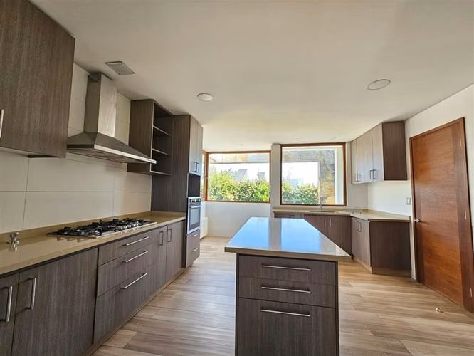 Casa en venta en parcela Algarrobal de Chicureo