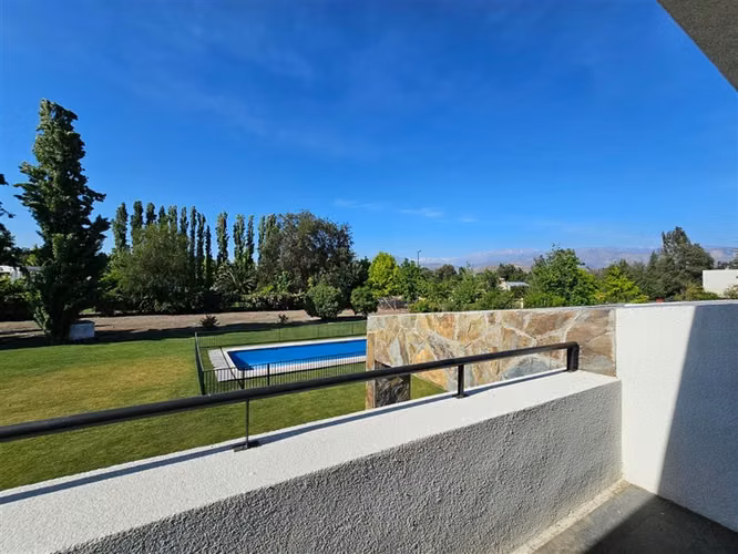 Casa en venta en parcela Algarrobal de Chicureo