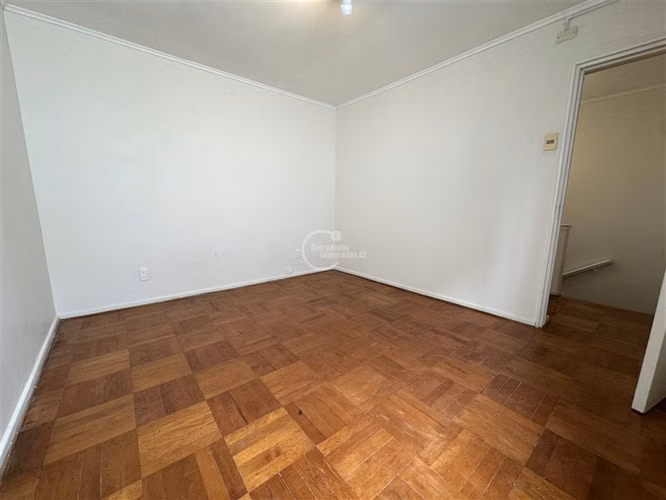 Casa en arriendo de 3 dorm.Barrio Poniente en Viña del Mar