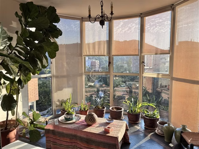 Gran departamento en venta Lo Barnechea / Portal La Dehesa