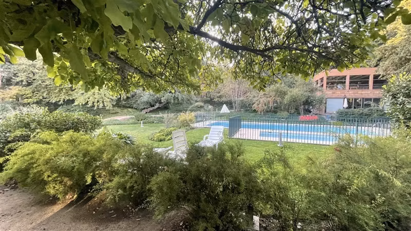 Gran departamento en venta Lo Barnechea / Portal La Dehesa