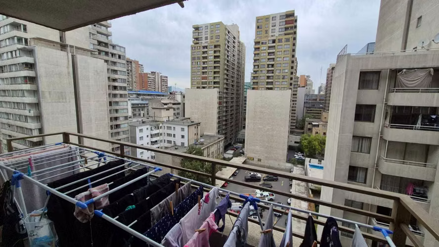 Se Vende Departamento en calle Amunategui (159738)