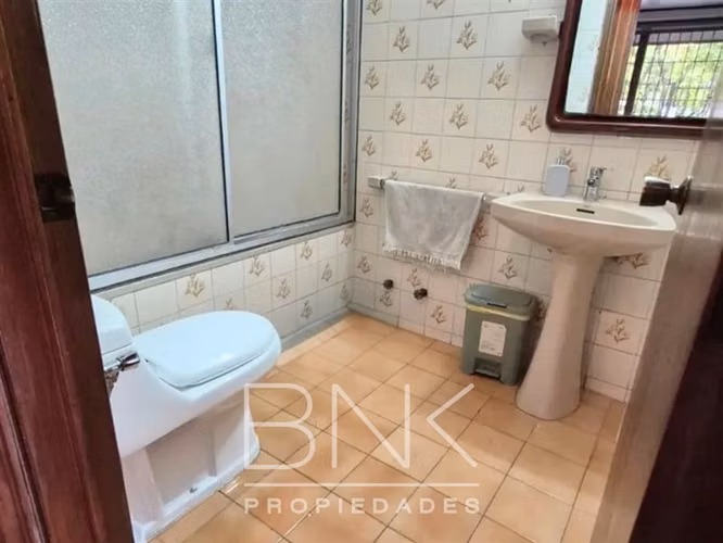 Casa en arriendo de 4 dorm. en La Reina