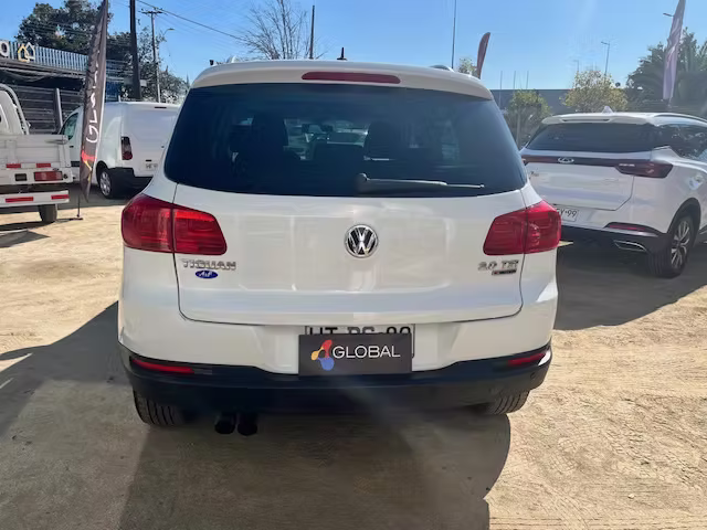 VOLKSWAGEN TIGUAN SPORT TSI 4X4 2.0 AUT