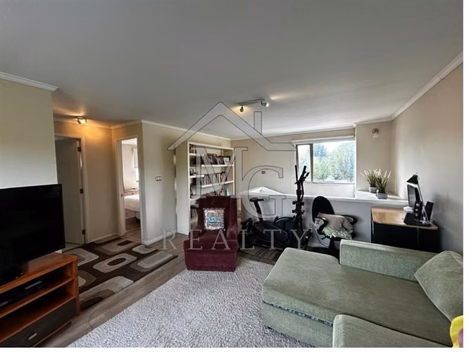 Casa en venta de 3 dorm + sala de estar Brisas Norte Colina