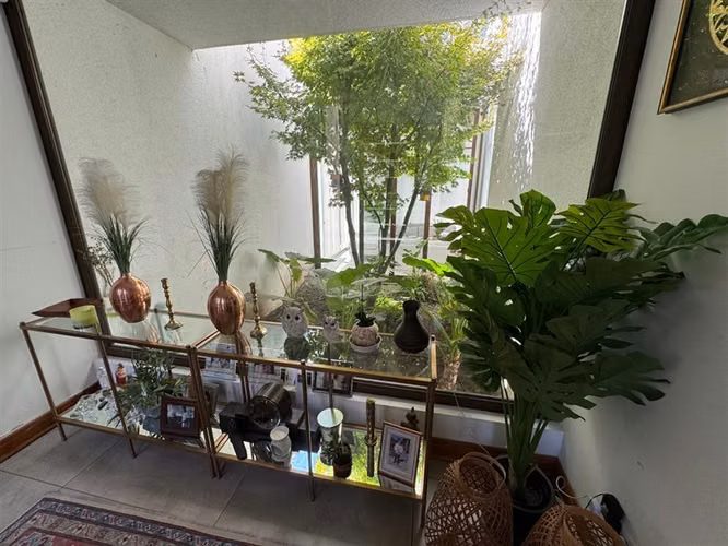 Moderna casa 6 dormitorios Brisas de Chicureo