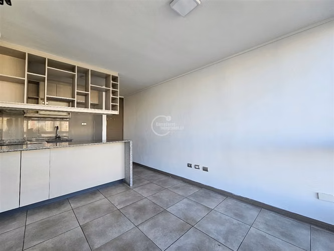 Venta Departamento 1 dorm. 1 baño San Miguel metro