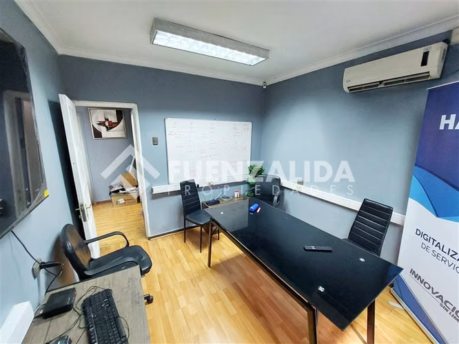 Terreno Oficina 1.734 m2 en venta en La Cisterna