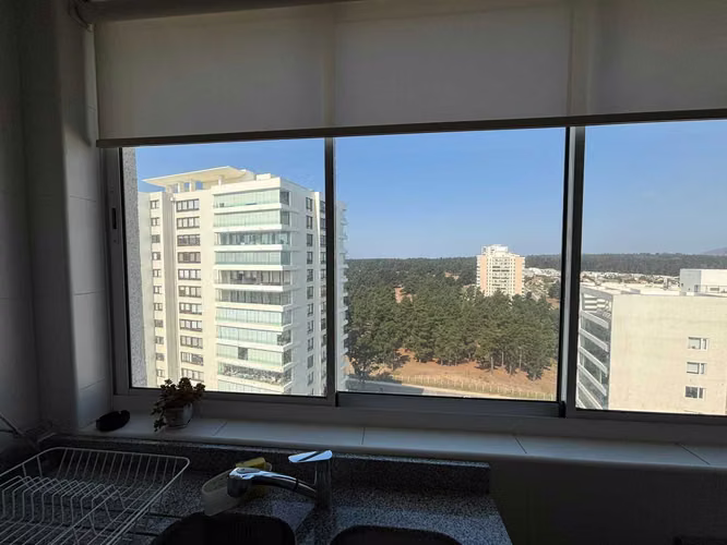 Luminoso departamento con vistas despejadas (159777) - Imagen 10