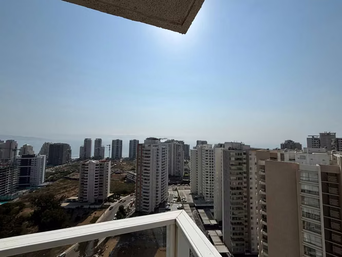 Luminoso departamento con vistas despejadas (159777) - Imagen 19