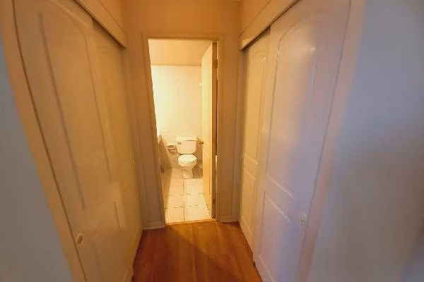 Se vende amplio depto con vista al mar en pleno centro de Puerto Montt - Imagen 18