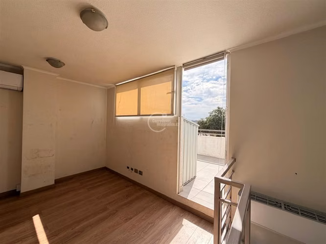 3 Dorm. 2 Baños. 2 terrazas. metro el Sol
