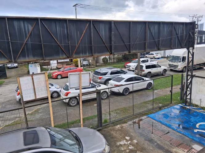 Se vende terreno con oficinas en el corazón comercial de Puerto Montt